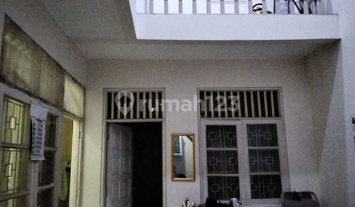 Beautiful House Ready to Live in Kemang Pratama 2, Bekasi 2