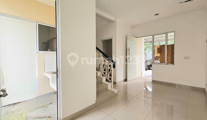 Rumah Baru South Thames Jakarta Garden City - 3 KT, Lokasi Premium, Siap Huni