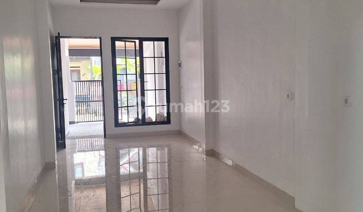 Dijual Rumah 2LT Bagus Bebas Banjir Di Taman Harapan Baru, Kota Bekasi 2