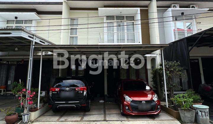 RUMAH TOWNHOUSE MINIMALIS CANTIK DAN MODERN DI PERUMAHAN CLUSTER TENGAH KOTA