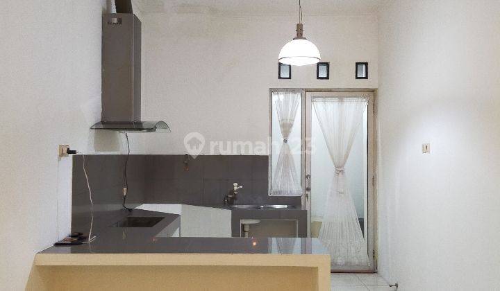 SEWA RUMAH DI MINA VILLA ILHAMI KARAWACI TANGERANG 