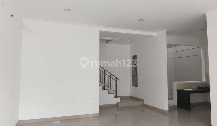 Dijual Rumah Pantai Indah Kapuk 2, Cluster Tampa 1