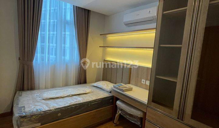 Sewa Apartemen Roseville Soho & Suite BSD – 2 BR Eksklusif Baru Murah Fully Furnished Electronic 1
