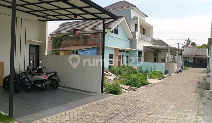 Quick Sale of New House in Wanamukti, Tembalang, Semarang 2