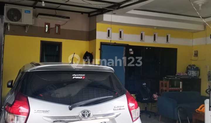 For Sale: Nice House in Amposari, Kedungmundu, Tembalang, Semarang 1