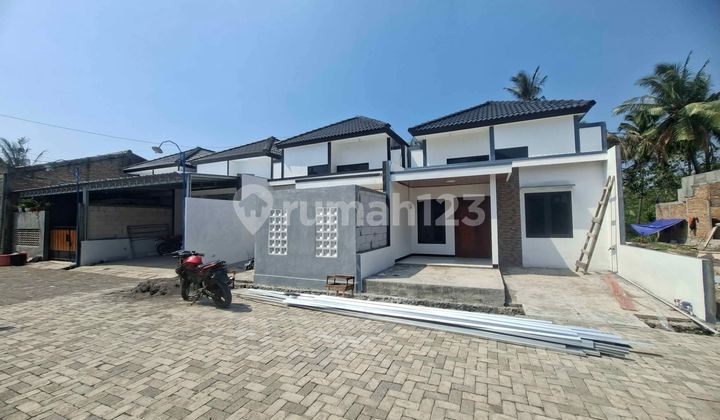 Very Cheap House Bangetayu Wetan East Semarang 2