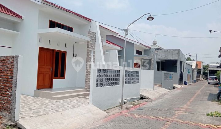 Dijual Rumah Baru Ready Grahamukti Tlogomulyo Pedurungan Semarang 2