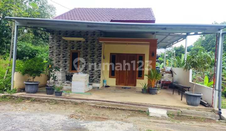 For Sale: Ready-to-Occupy House in Candi Kalasan, Manyaran, West Semarang For Sale: Ready-to-Occupy House in Candi Kalasan, Manyaran, West Semarang