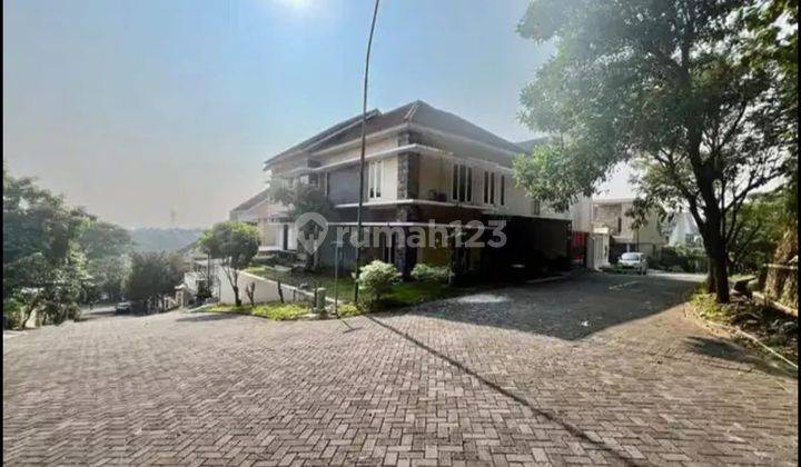 Jual Rumah Mewah Pandanaran Hill Mangunharjo Tembalang 2