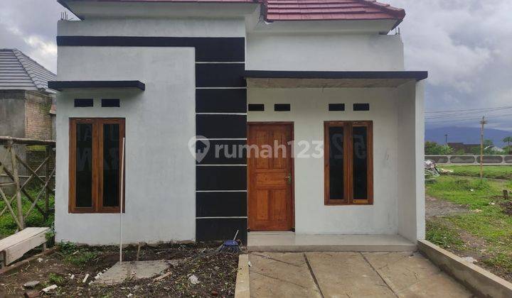 Rumah Rumah Ekonomis Di Tepi Jalan Alternatif Secang, Magelang  1