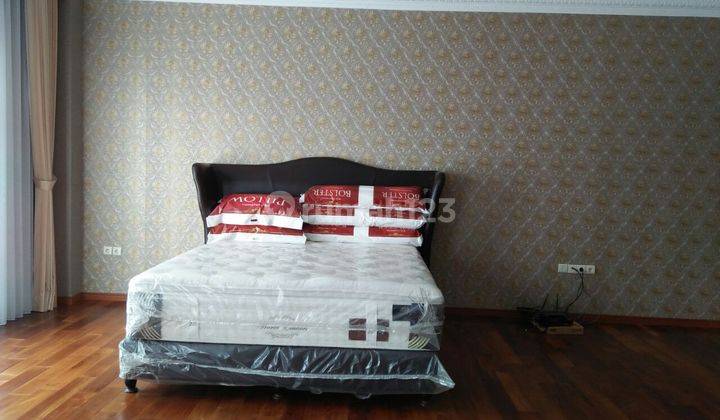 Disewakan Rumah Kawasan Senayan Jakarta Contact+62 819 7740 3529 7
