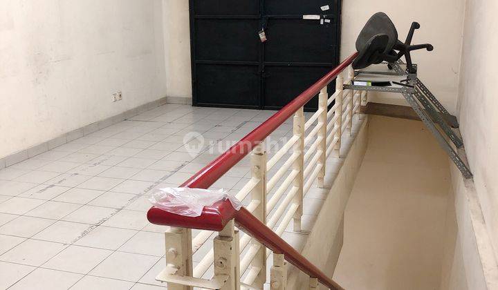 Disewakan Ruko 3 Lantai Ltc Glodok Contact +62 81977403529 10