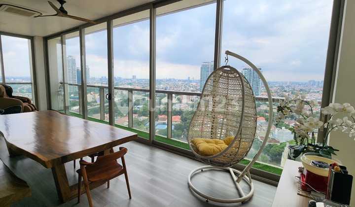 Dijual Apartment Darmawangsa Residence 3 BR