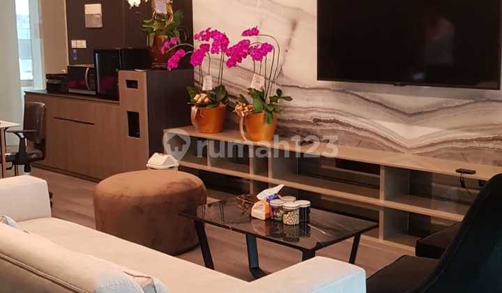 Disewakan Office Space World Capital Tower 117.39 m2 Kuningan