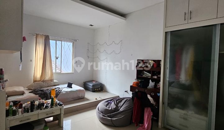 Dijual Rumah Trimaran Indah 2 Lantai Pik 2