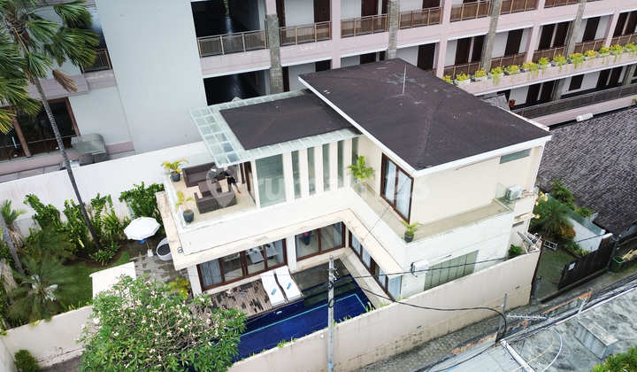 Dijual Villa Bali Canggu 3 Bedroom Balinese Style