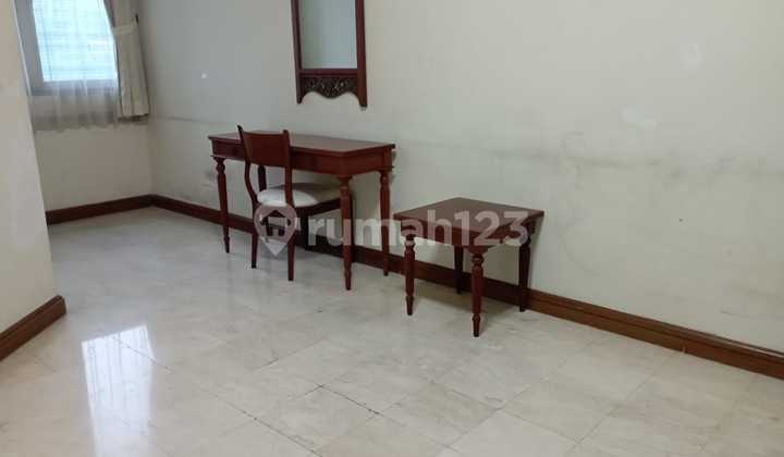Dijual Apartment PURI IMPERIUM 3 BR Bagus Unfurnished 2