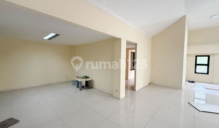 Commercial Building for Rent in Setiabudi, Excellent 893 m2 Commercial Building for Rent in Setiabudi, Excellent 893 m2