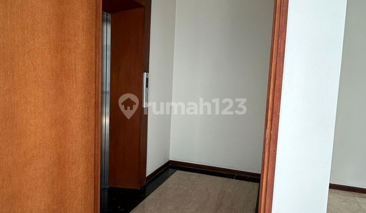 Dijual Apartment Senopati Penthouse 2 BR Bagus Unfurnished 1