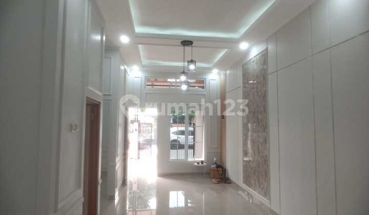 Bsd Griyaloka In Front of New Park Renovated 2