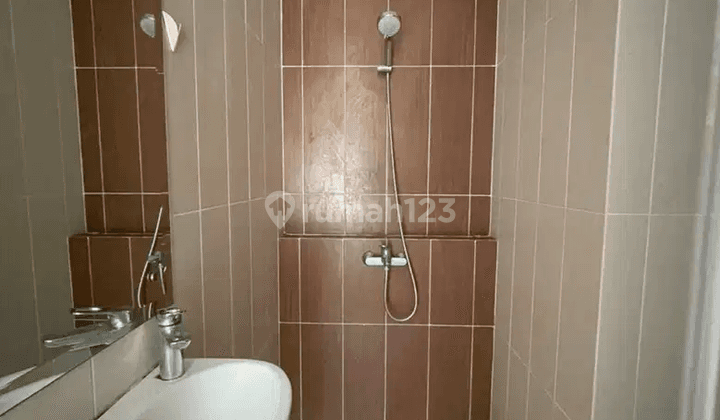 Di Jual Rumah Eminent Bsd, Tangerang Selatan 2