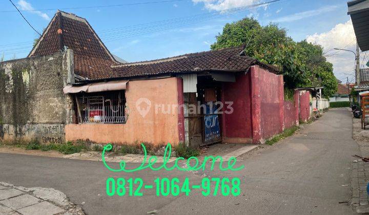 Dijual rumah dekat taman tekno BSD murah  1