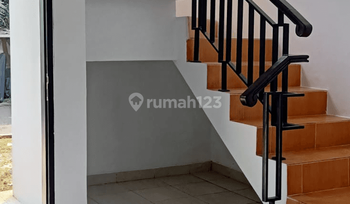 Di Jual Rumah Dekat Bsd Serpong, Tangerang Selatan 2