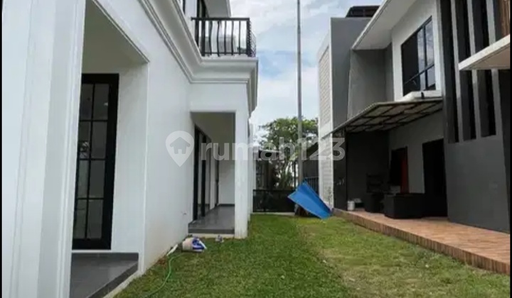 Bsd The Icon Brand New 2 Floors Tangerang 2