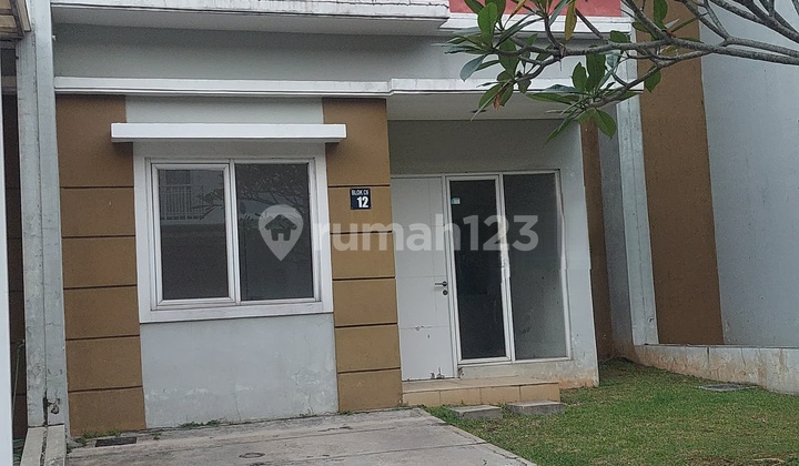 Dijual Rumah 2 Lantai Serpong Lagoon Dekat BSD