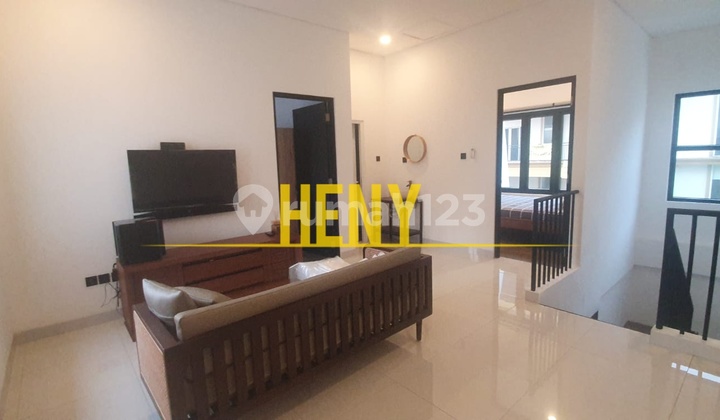 For Rent 2-Story Fully Furnished House in Bsd For Rent 2-Story Fully Furnished House in Bsd