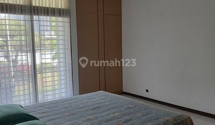 Dijual Rumah LUAS di sayap Setrasari  2