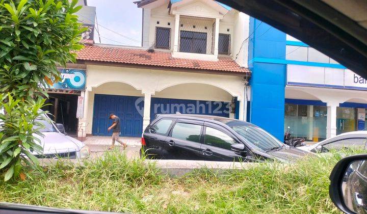 Ruko di TKI 2 ruko lebar 8meter .  3