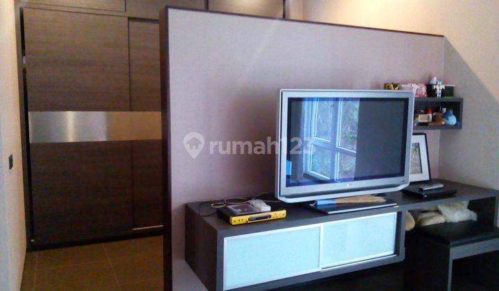 Rumah Setra Duta 90% baru siap huni with pool  2