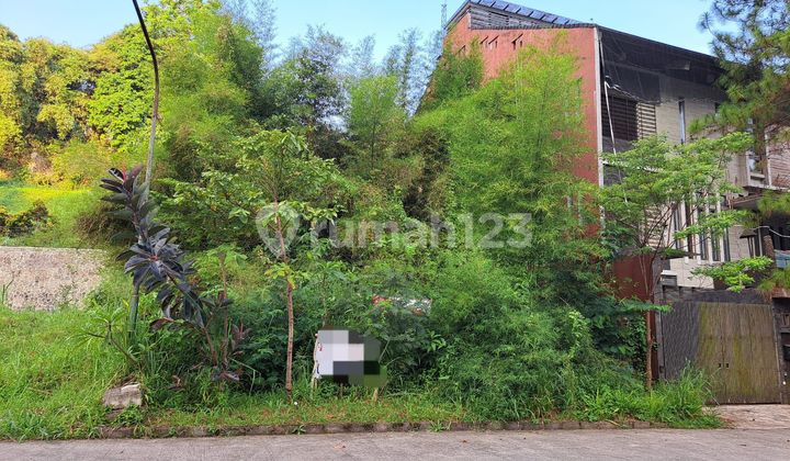 Tanah di Setraduta
Setra Duta Hegar
Bandung SHM Tanah di Setraduta
Setra Duta Hegar
Bandung SHM