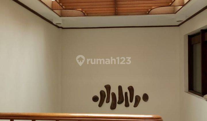 Rumah / ruang usaha di kota !  1