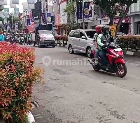 Tiga Ruko rendeng PASKAL HYPER SQUARE
Bagus!! 2