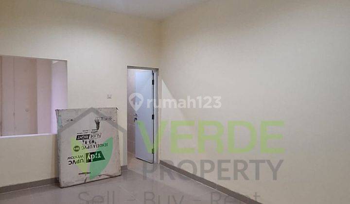 Rumah Baru Renov Tanah Luas Strategis di Regensi Melati Mas 2