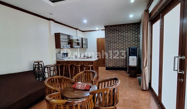 Dijual Rumah Satu Lantai + Gajebo. Di Perumahan Palem Semi Tangerang