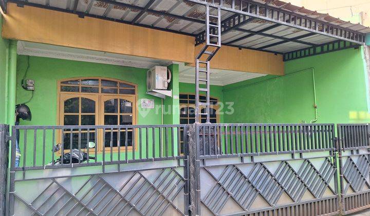 Dijual.Rumah  satu setengah lantai di  Perumnas 1 Tangerang (HTI) 1