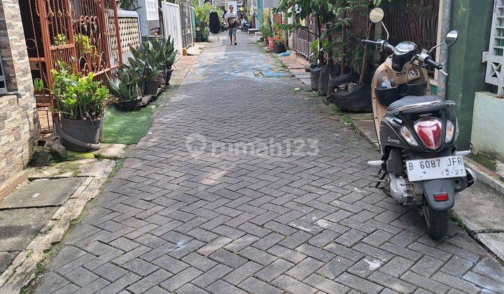 Dijual Rumah Dua Lantai Di Perumnas 1 Tangerang 2