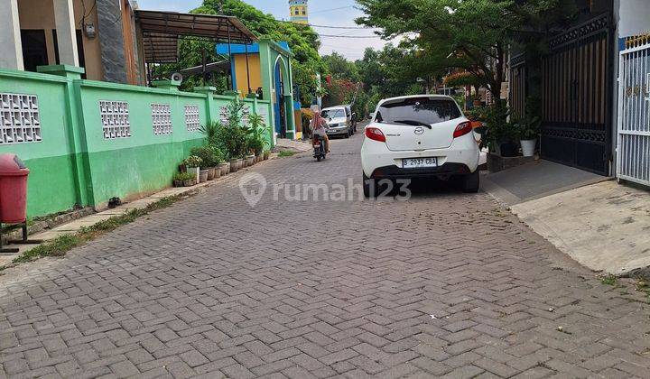 Dijual Rumah Dua Lantai Di Perumahan Aster Tangerang 2