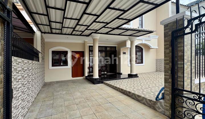 For Sale Two-Story House in Modern Land Cluster Housing, Tangerang City 2