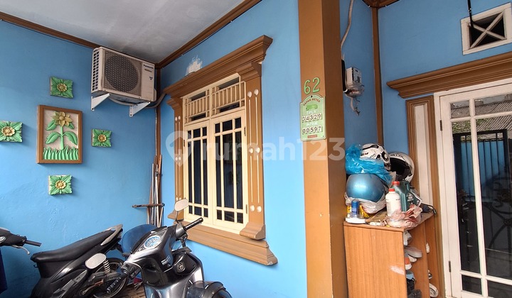 Dijual. Rumah Dua Lantai Di Perumnas.2 Tangerang 2