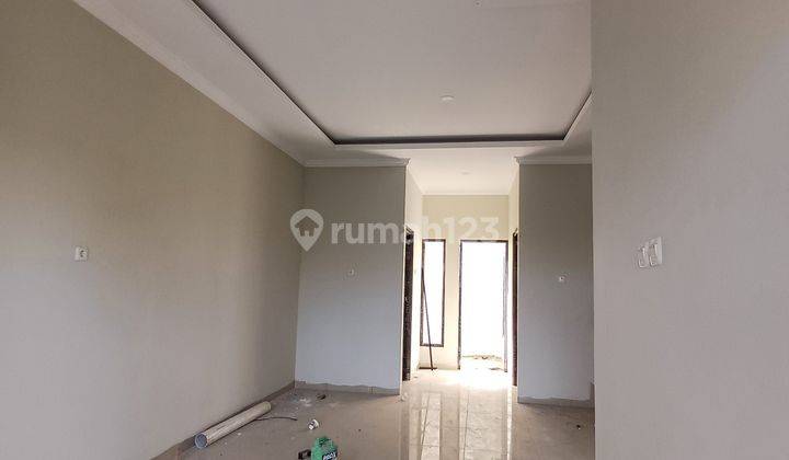 Rumah Scandinavian 2 Lantai Dekat Ke Stasiun Comuterline Depok Lama 2