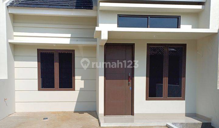 Rumah Ready Stok 5 Menit Ke Stasiun Comuterline Depok Lama 1