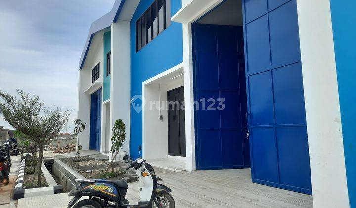 Kawasan Pergudangan Terpadu 11