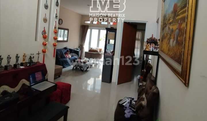 For Quick Sale Semi-Furnished Ready-to-Occupy House 1 ½ Floors Road Row 2 Cars - Griya Loka, Bsd 2