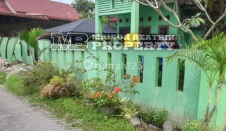 Rumah Siap Huni Lokasi Strategis Posisi Hoek  1