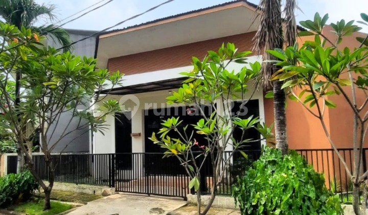 FOR SALE: A NEAT AND READY-TO-OCCUPY HOUSE IN PURI BINTARO JAYA SECTOR 9 - SOUTH TANGERANG