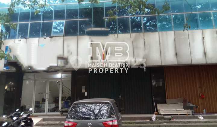 DIJUAL RUKO GANDENG 3LT SIAP HUNI PINGGIR JALAN LOKASI STRATEGIS DEKAT TAMAN TEKNO BSD